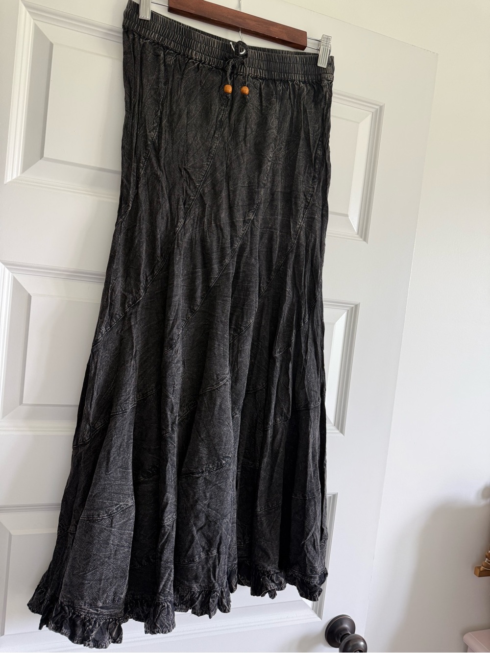 Young Threads NWT Charcoal Boho Maxi Skirt Size Medium Flowy Cottagecore - Picture 7 of 11
